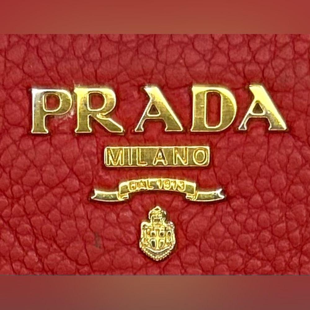 PRADA Saffiano Leather Red Key
Holder Wallet